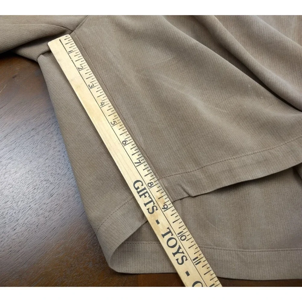 TOMMY BAHAMA Shorts Mens 38 Brown 100%‎ Silk Pleated Front Lightweight Chinos